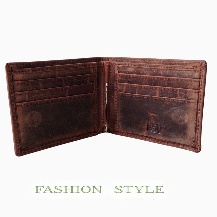 Мъжки портфейл от естествена кожа с щипка за пари