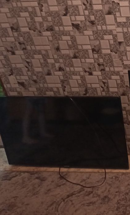 Продам телевизор