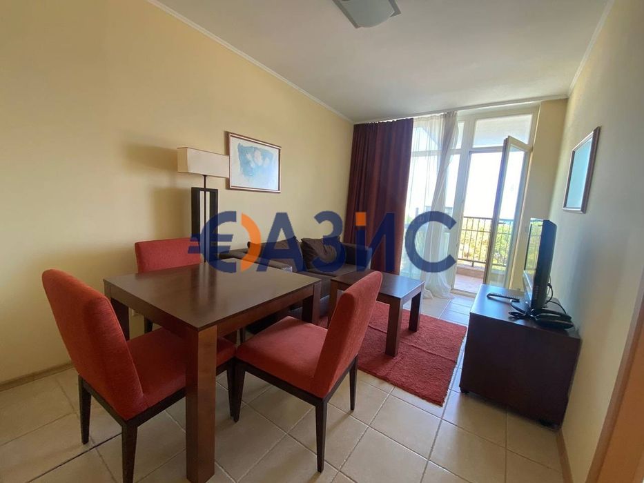 Продава се Тристаен апартамент в Поморие - 79 кв.м за 950 €/кв.м - Снимка #4
