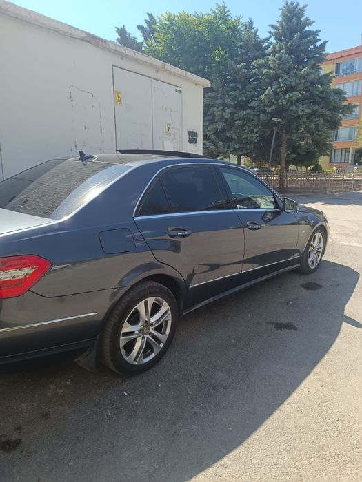 Mercedes E250 Volan Pe Dreapta