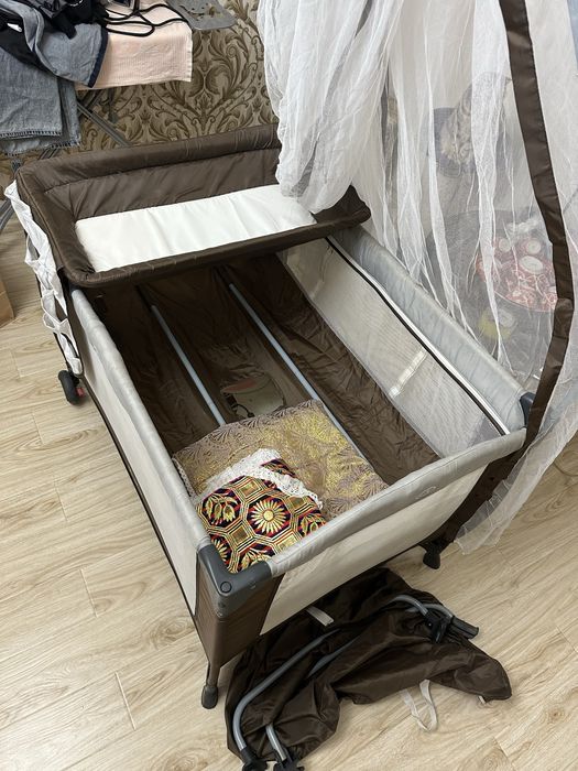 Манеж, люлька, кровать 3в1