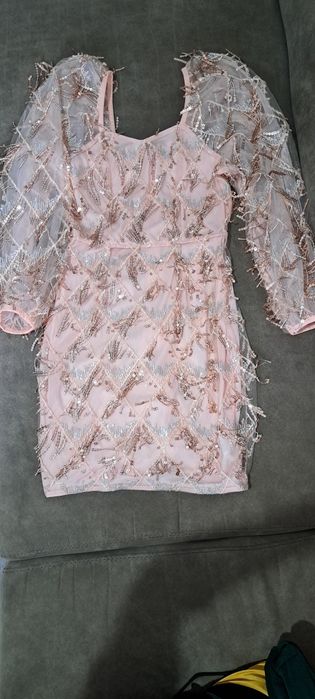 Rochie elegantă  .