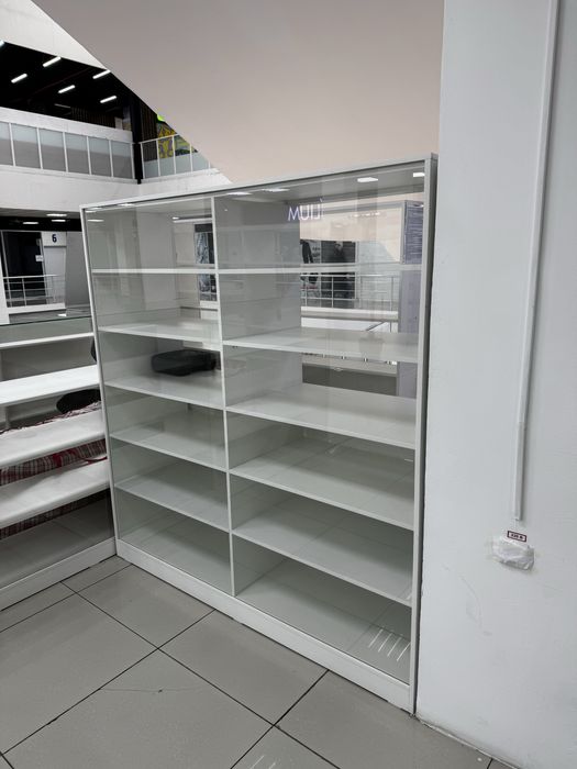 Продается торговое оборудование, почти НОВОЕ! Делали недавно на заказ