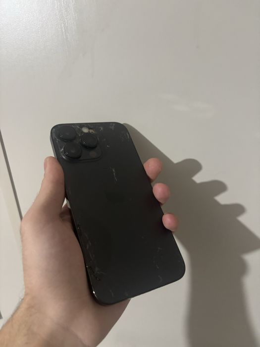 Vand schimb iphone 14 pro max