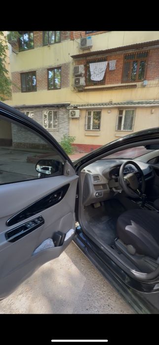 Chevrolet Cobalt 2026 — 5