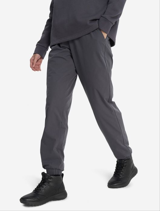 Утепленные спротивные женские брюки