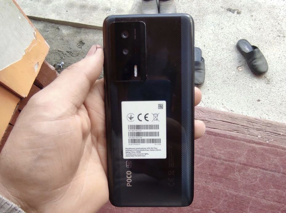 Poco f5 pro 12/512   holati ideal aybi yoq
