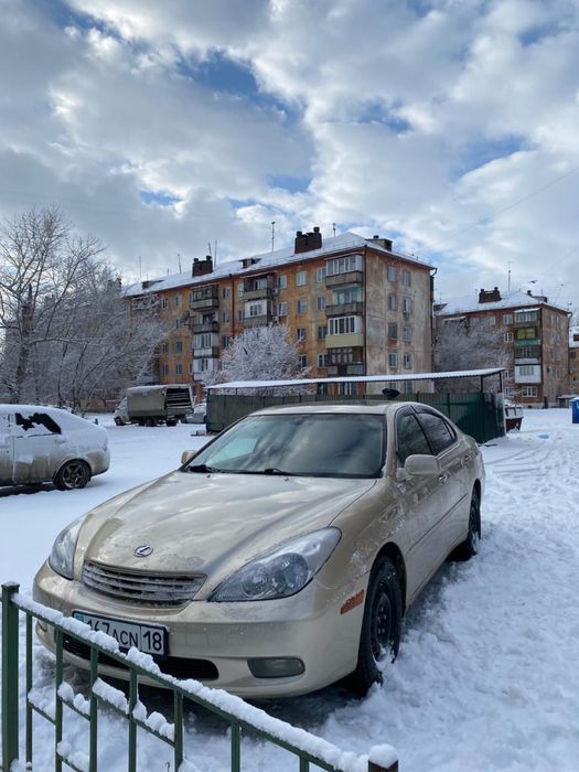 Продам машина lexus