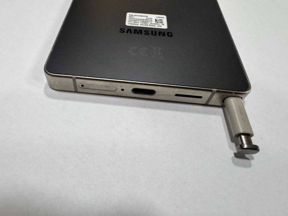 Samsung Galaxy S25 Ultra 5G 256GB 12GB RAM Dual