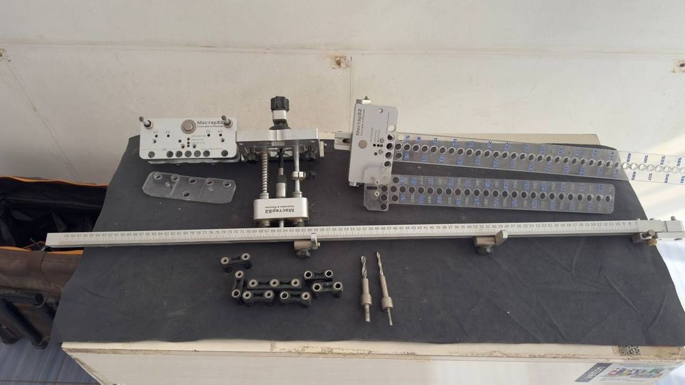 Мебельный кондуктор для присадки