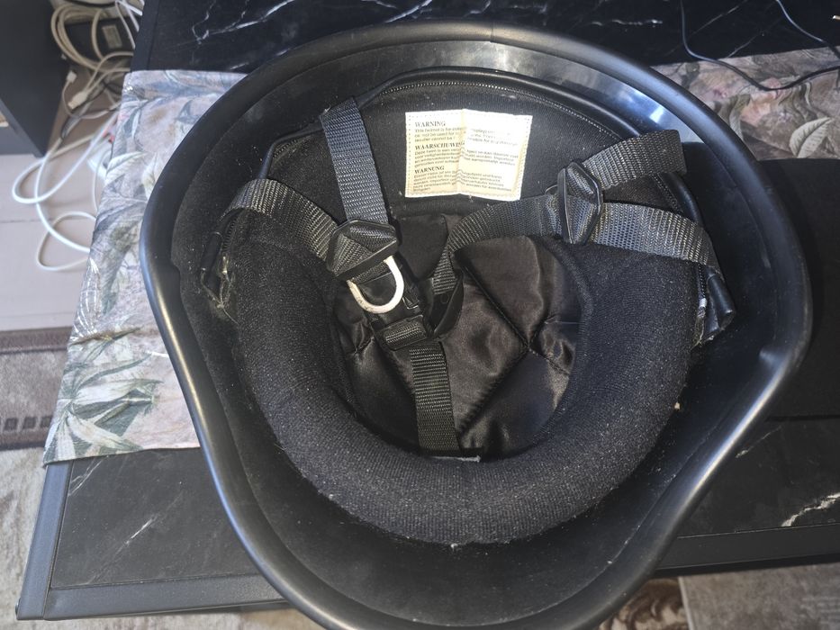 Немска каска-Рокерска