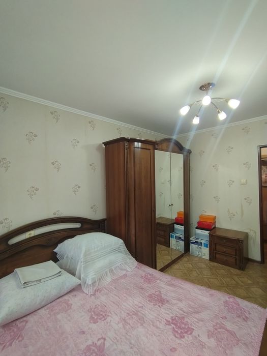 Продается 2комн квартира на 8 мкр