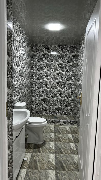 Nazarbekda 2 ta yonma-yon honadon