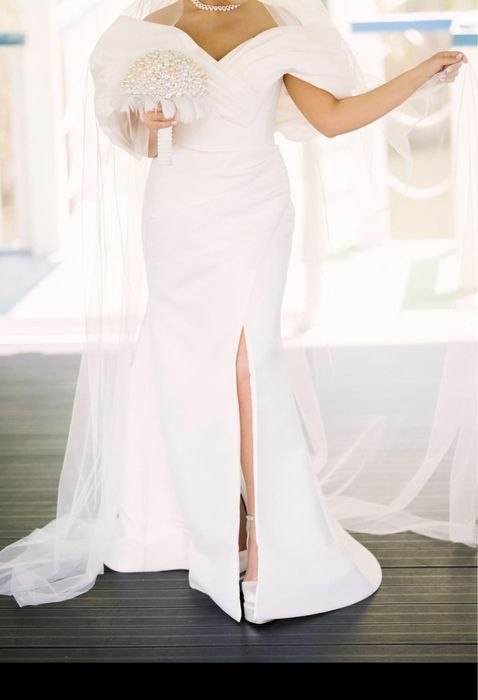 Vand rochie de mireasa