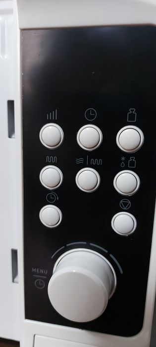 Cuptor microunde HANSA