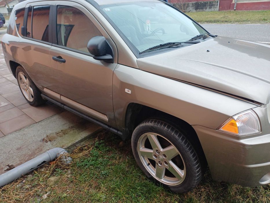 Jeep Compass-pentru piese
