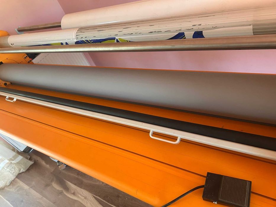 LAMINATOR 1600 cu reglaj temperatura