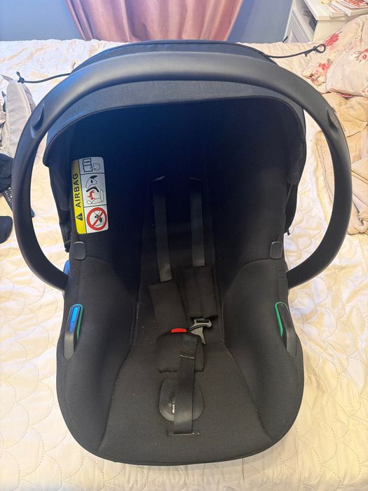 Scoica auto bebe plus isofix