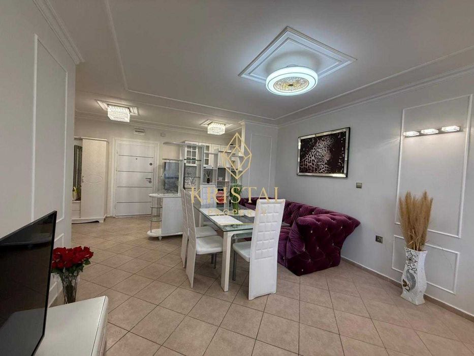 Продава се Двустаен апартамент в к.к. Слънчев бряг - 74 кв.м за 1649 €/кв.м - Снимка #3