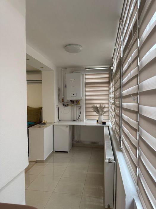 Apartament 2 camere, etaj 1, Zona Rotonda, (vis-a-vis de McDonalds)