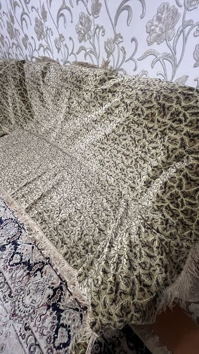 Диван, раскладной с креслом!