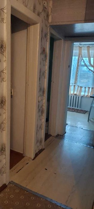 продам двухкомнатную квартиру