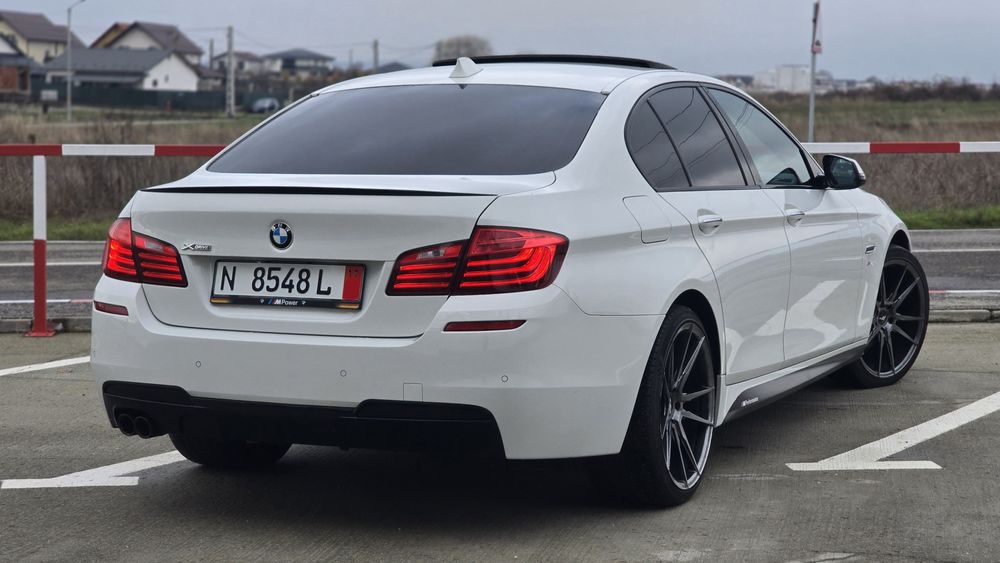 BMW Seria 5 520d xdrive Facelift