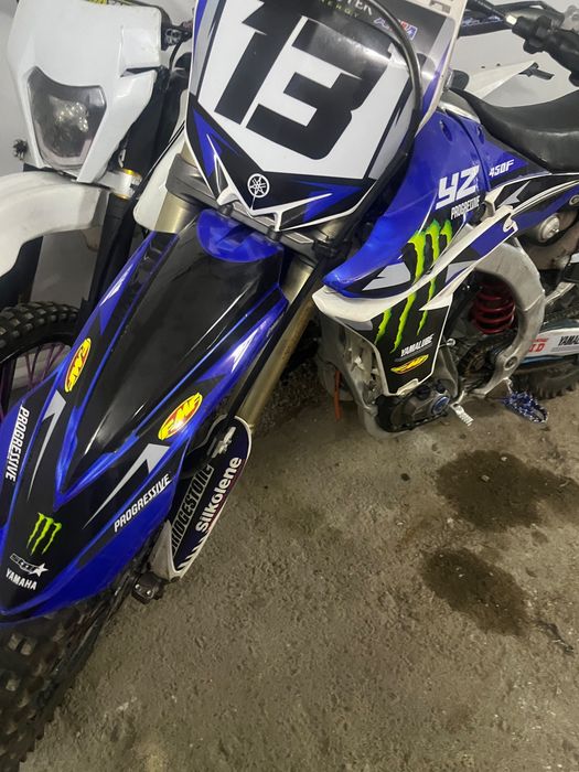 Yamaha YZ450F.