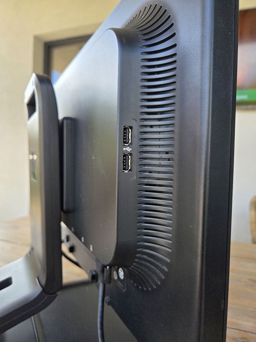 Monitor hp LA2205wg