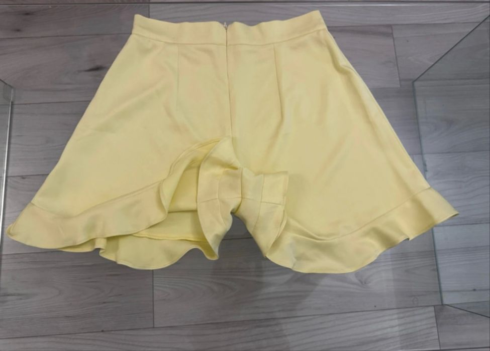 Pantaloni scurti de dama