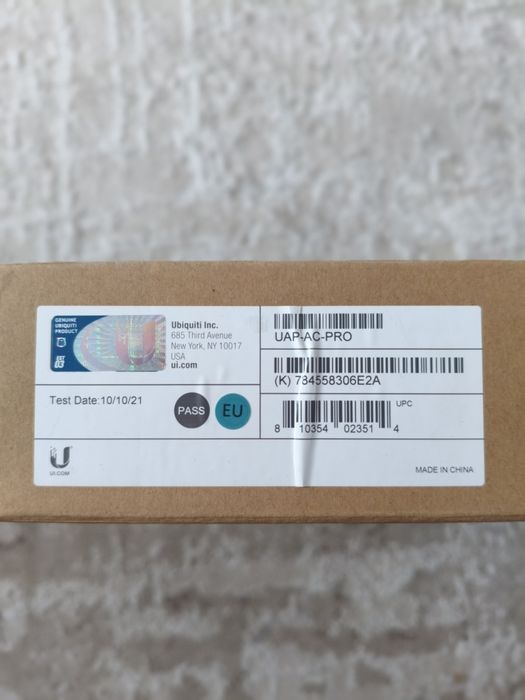 Точка доступа UniFi