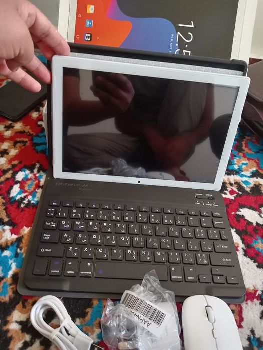 Bukmoni uz planshet  Bukmoni uz firmasidan olingan