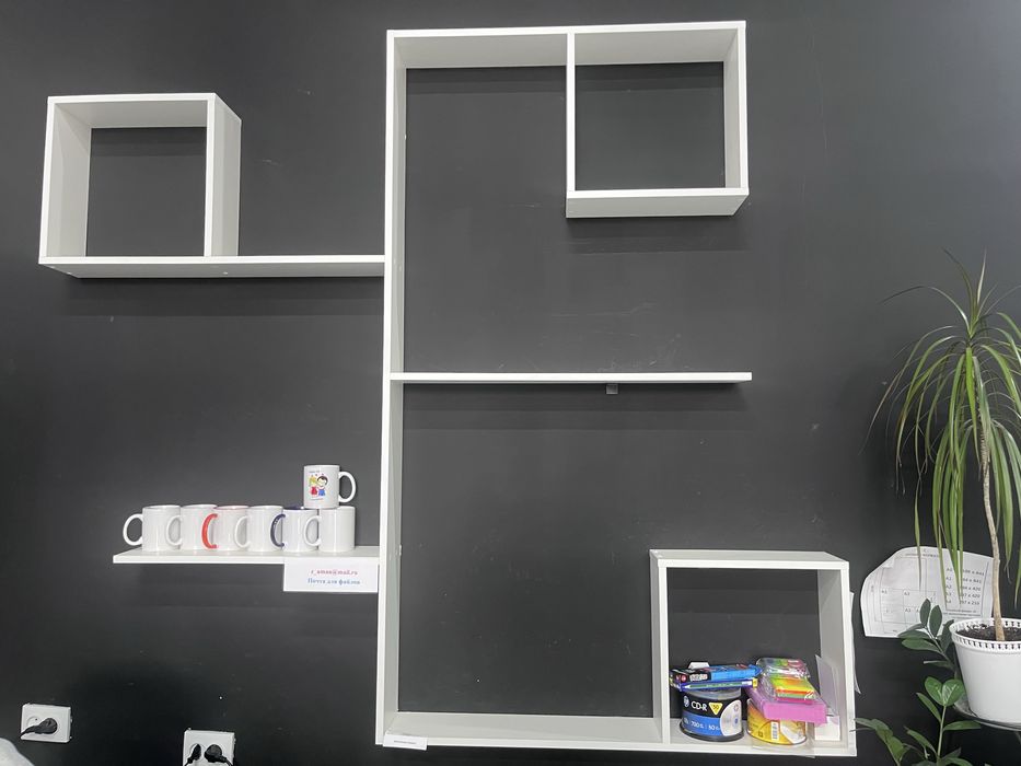 Декоративный стеллаж, декоративная полка