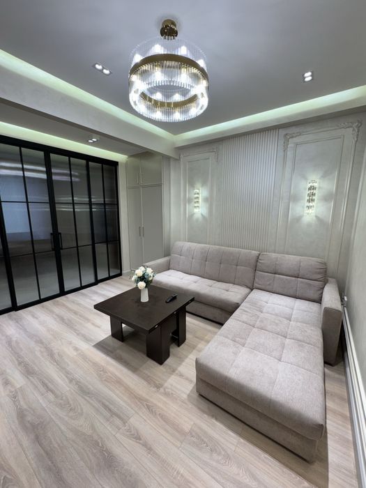 Сдается новая квартира  57кв/м, своя!