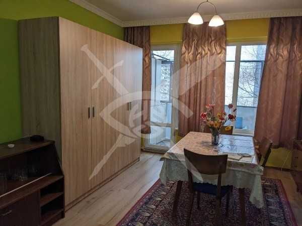 Двустаен в Изгрев