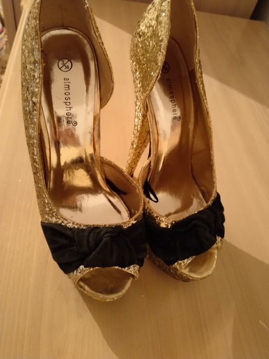 Продам туфли размер 36