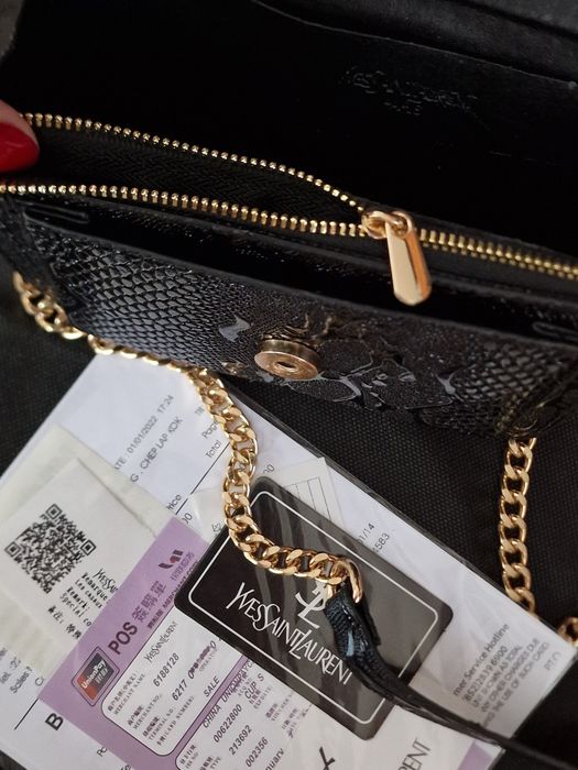 Geanta mini model croco, logo metalic auriu, saculet, etichetă incluse