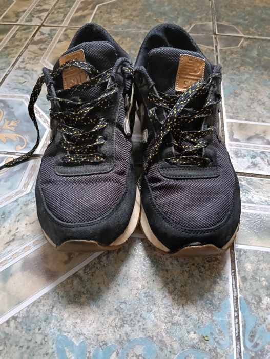 Adidași new balance