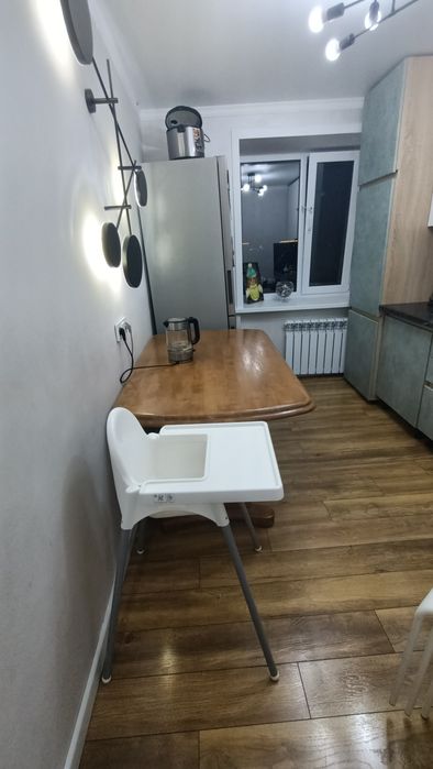 Продам 3  комнатную квартиру