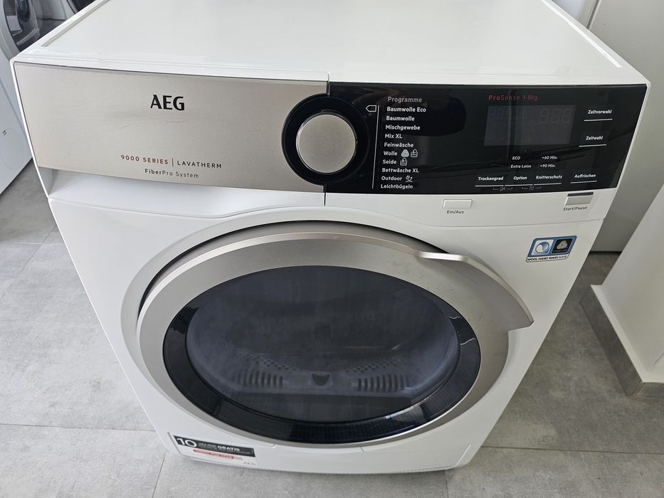 Сушилня с термопомпа AEG Series 9000 T9DE77685 8 кг.