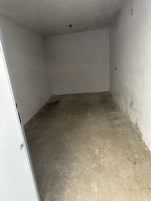 Дава се под наем Гараж / Паркомясто в Стара Загора, Център - 15 кв.м за 51 € - Снимка #4