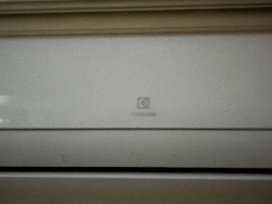 Продам сплит-систему ElectroLux 24размер цена 250000тг
