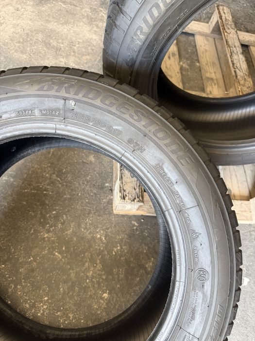 4 anvelope iarna 225/55/17 , Bridgestone , RunFlat , 6.5 mm
