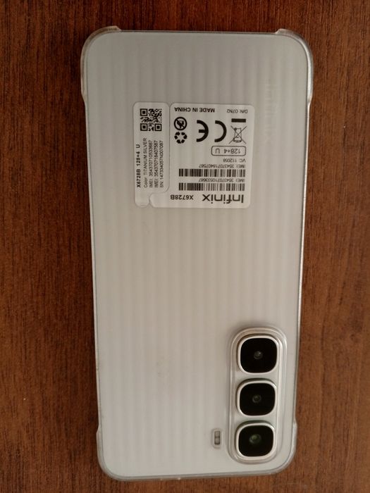 Infinix HOT 60 i