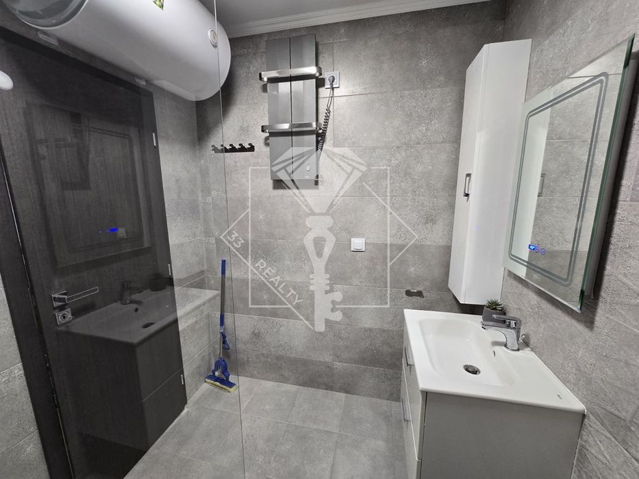 Продава се Двустаен апартамент в Пловдив, Христо Смирненски - 76 кв.м за 2303 €/кв.м - Снимка #7