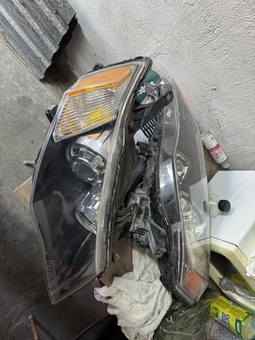 Фары Митсубиси аутлендер хл