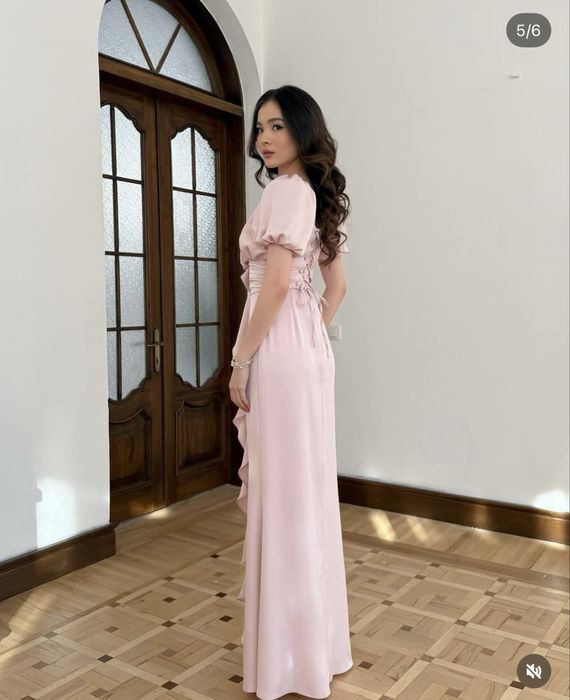 Красивое вечерние платье