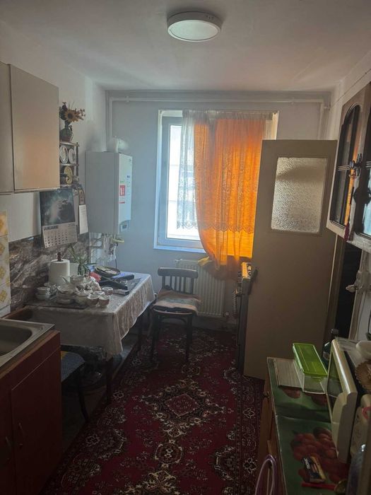 Alexandria apartament 3 camere decomandat, ultracentral, 64,5 mp, NEGOCIABIL centrală proprie Alexandria