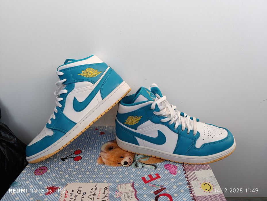 Nike Air Jordan 1 Mid 'Aquatone Celestial Gold'оригинални маратонки 44