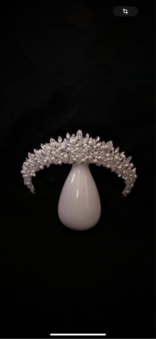 Rochie de mireasă(cerc și voal) + diademă cadou